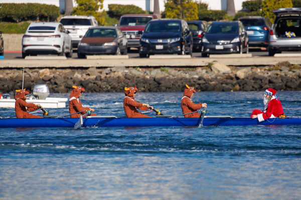 Junior Rowers Dressed Up & Racing