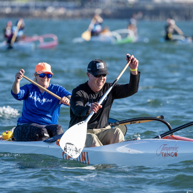 Pilar & Ryan Paddling